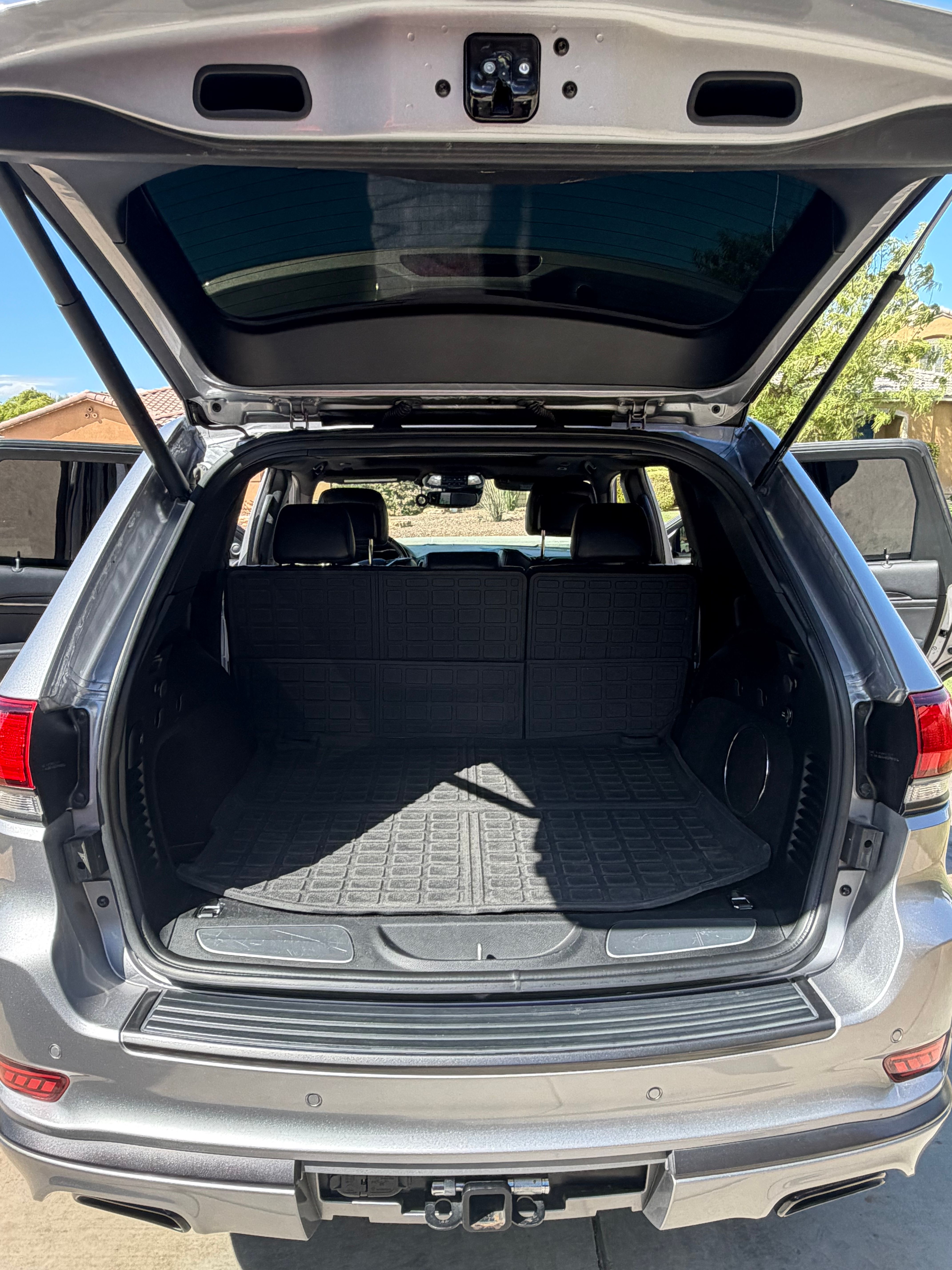 Used 2019 Jeep Grand Cherokee High Altitude AWD/4WD image 10