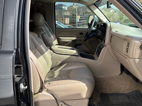 Used 2007 Chevrolet Silverado 2500 LT w/ Skid Plate Package image 9