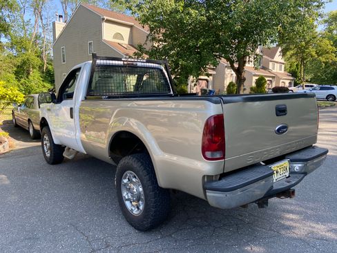 Used 2007 Ford F350 XL AWD/4WD image 4