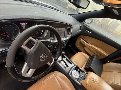 Used 2012 Dodge Charger R/T image 1