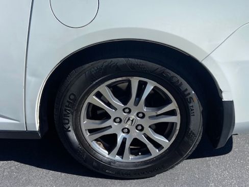 Used 2013 Honda Odyssey EX-L image 4