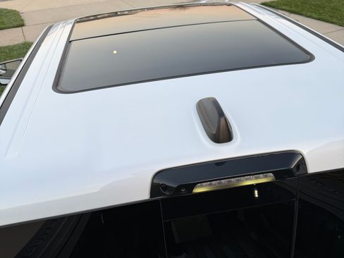 Used 2021 RAM 1500 Limited w/ Night Edition image 11