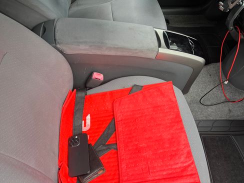 Used 2006 Toyota Prius image 8