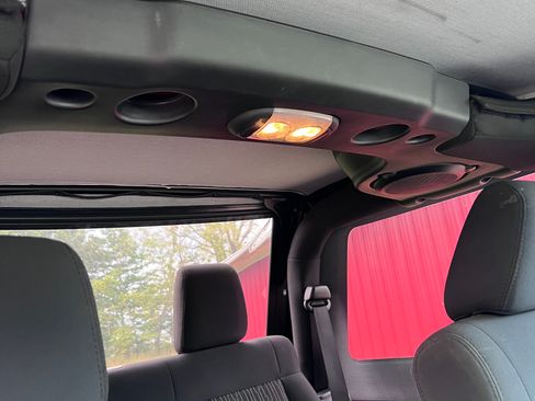 Used 2011 Jeep Wrangler Sport AWD/4WD image 5
