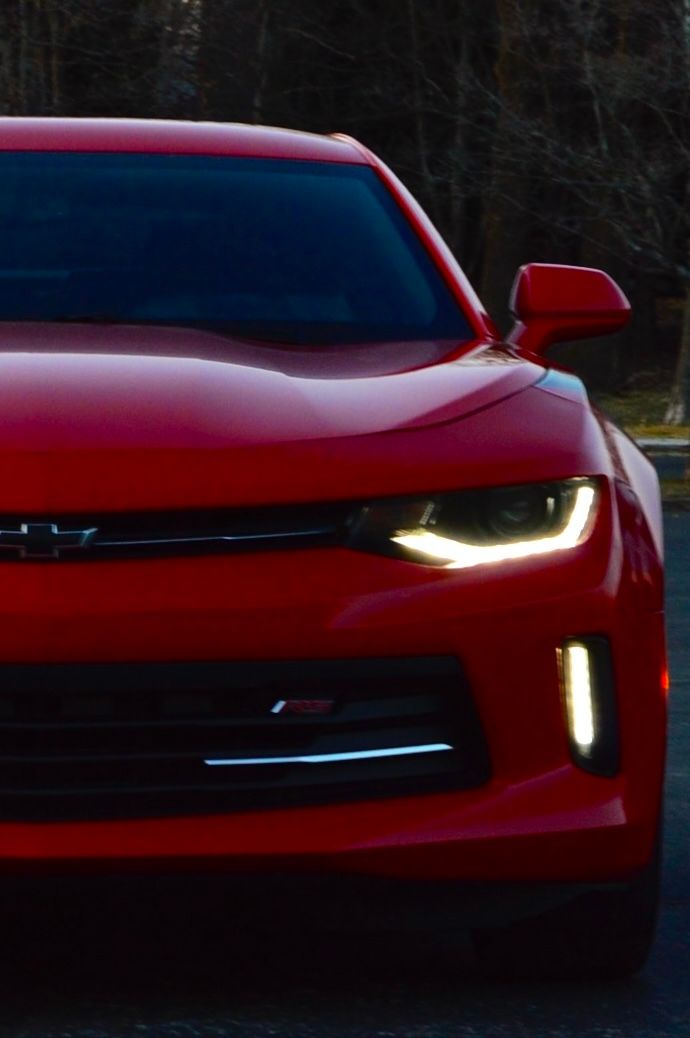 Used 2016 Chevrolet Camaro LT RWD image 10