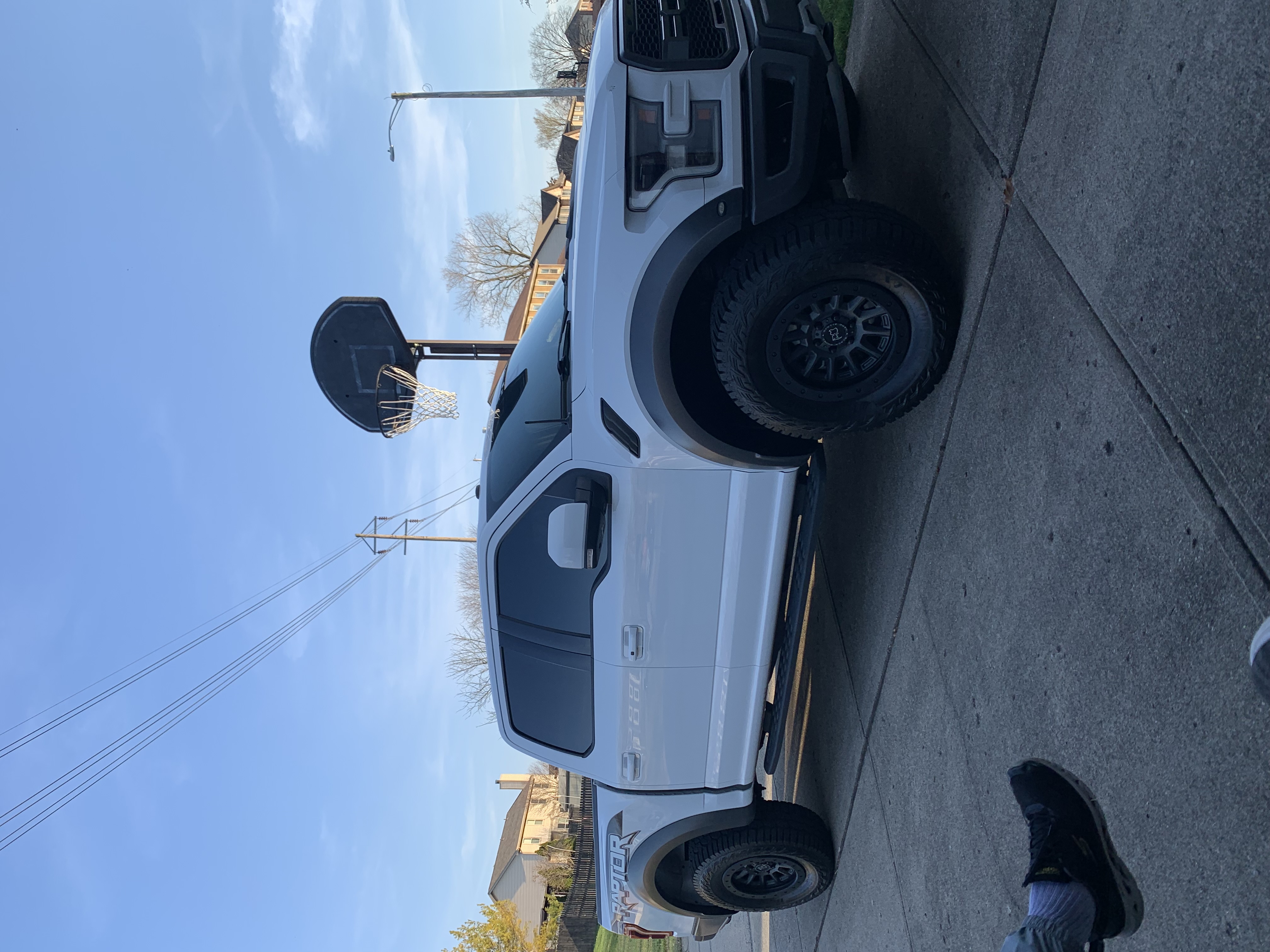 Used 2018 Ford F150 Raptor w/ Equipment Group 802A Luxury AWD/4WD image 11