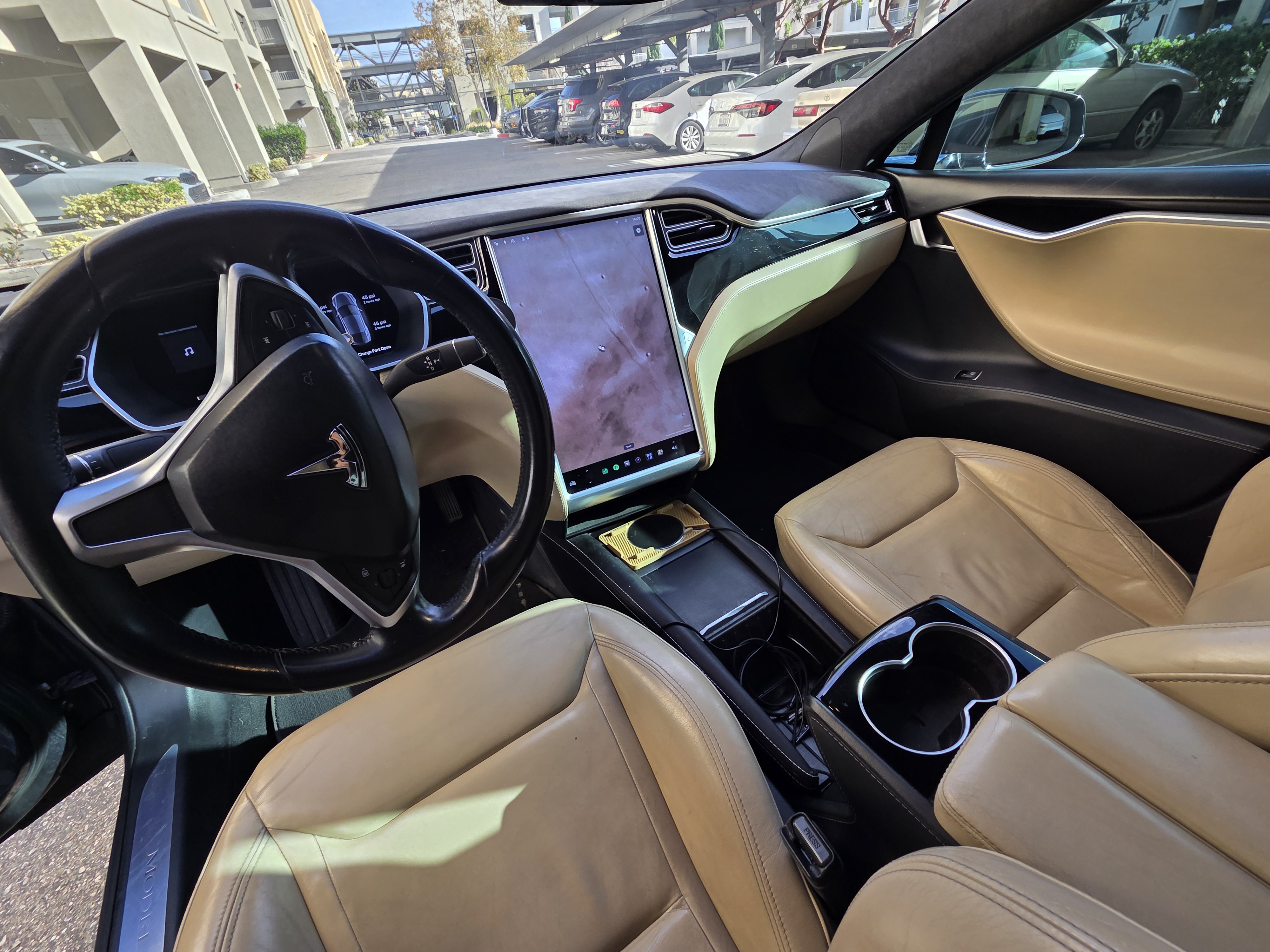 Used 2015 Tesla Model S 70D AWD/4WD image 13