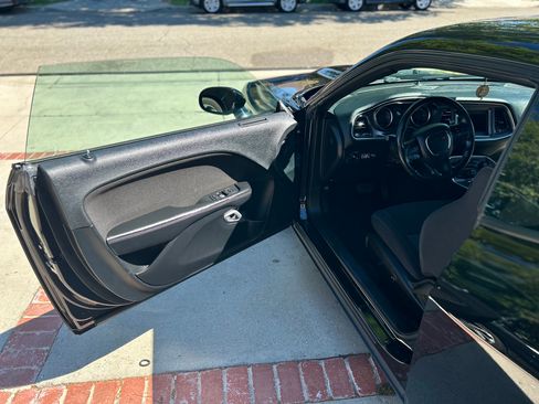 Used 2020 Dodge Challenger GT RWD image 13