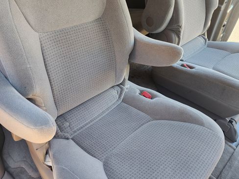 Used 2006 Toyota Sienna LE image 16