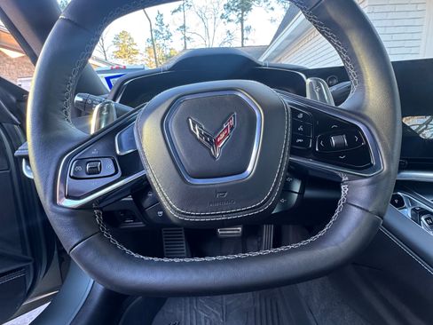 Used 2023 Chevrolet Corvette Stingray Premium Cpe w/ Z51 Performance Package image 11