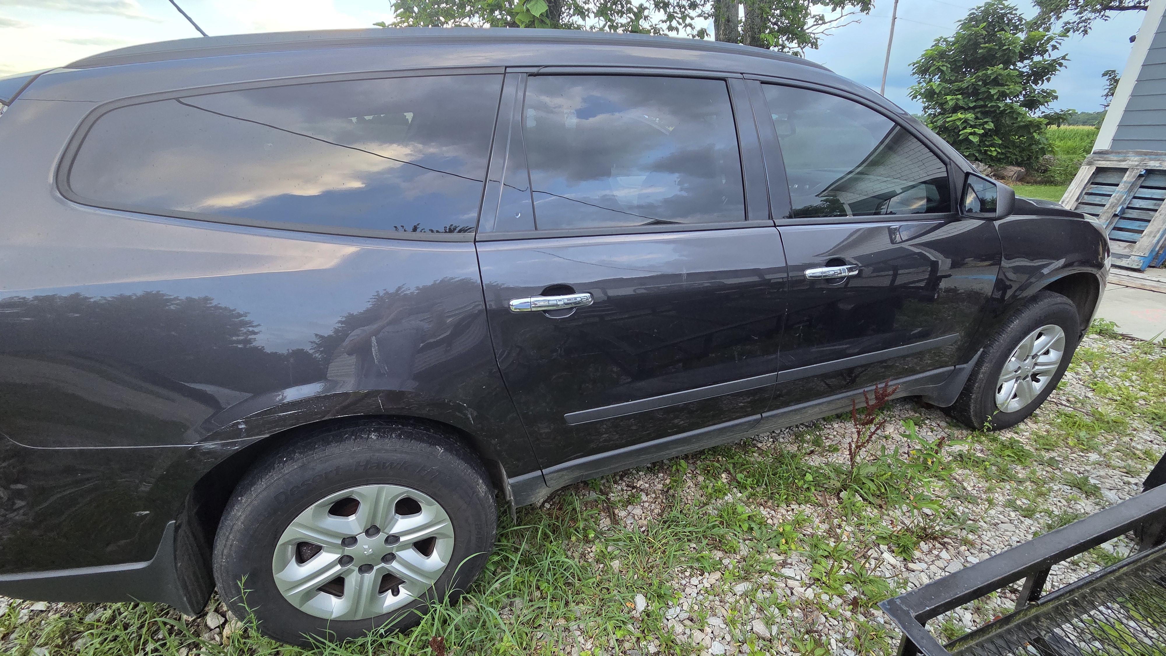 Used 2015 Chevrolet Traverse LS AWD/4WD image 10