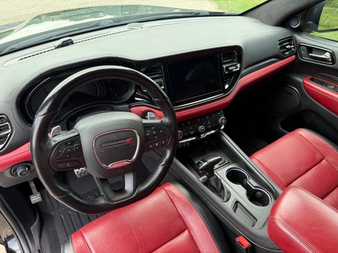Used 2022 Dodge Durango R/T w/ Tow 'N Go Package AWD/4WD image 11
