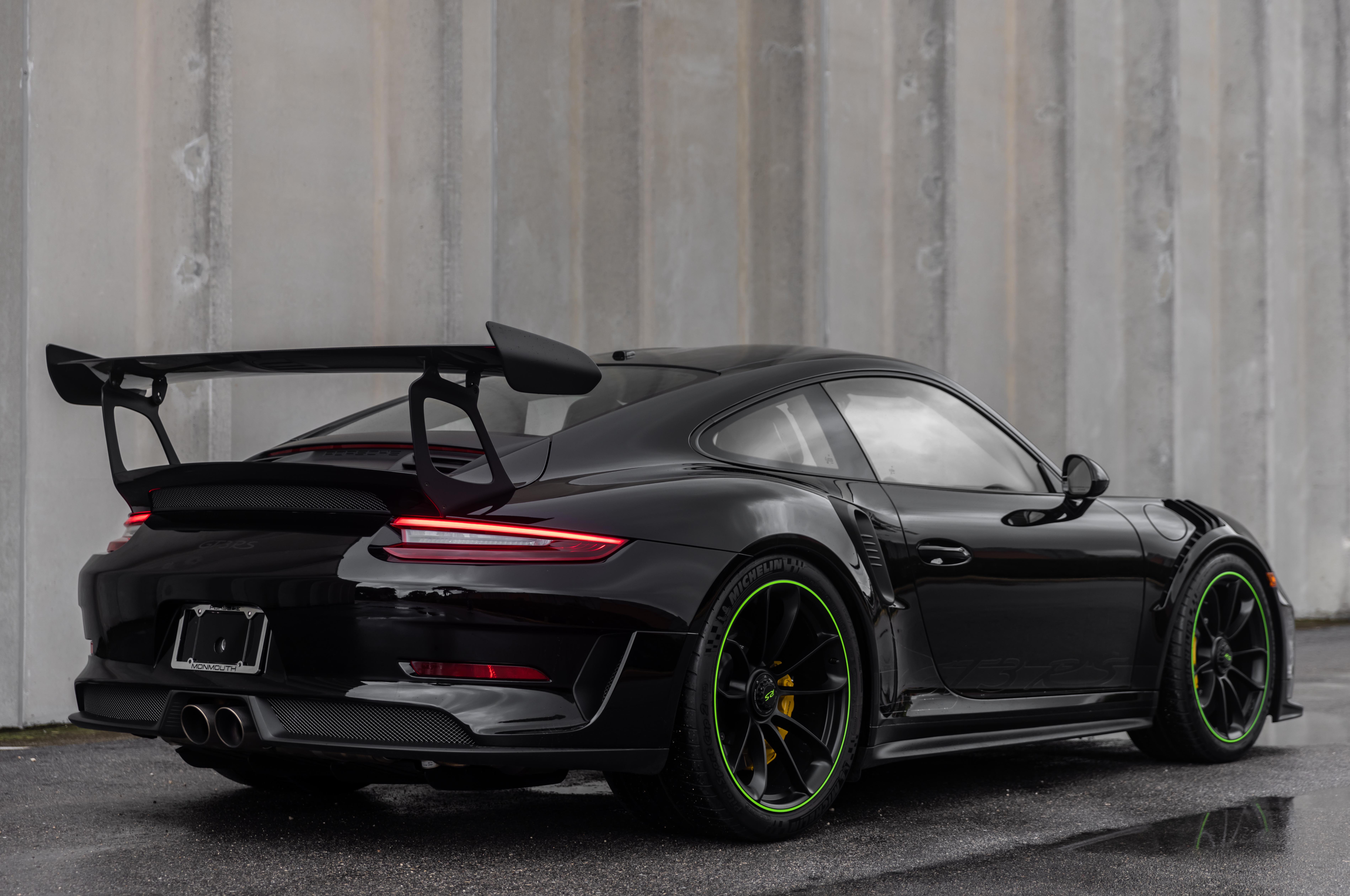 Used 2019 Porsche 911 GT3 RS RWD image 16