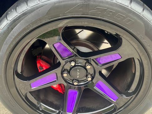 Used 2010 Dodge Challenger SRT8 w/ SRT Option Group II RWD image 15