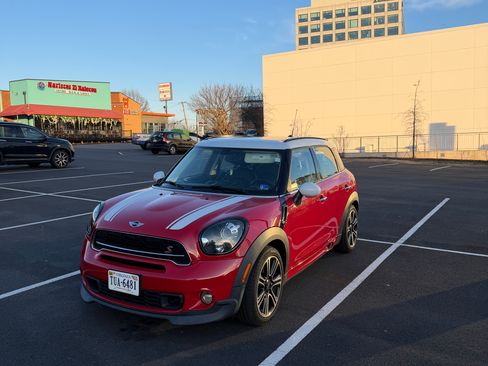 Used 2015 MINI Cooper Countryman S image 4