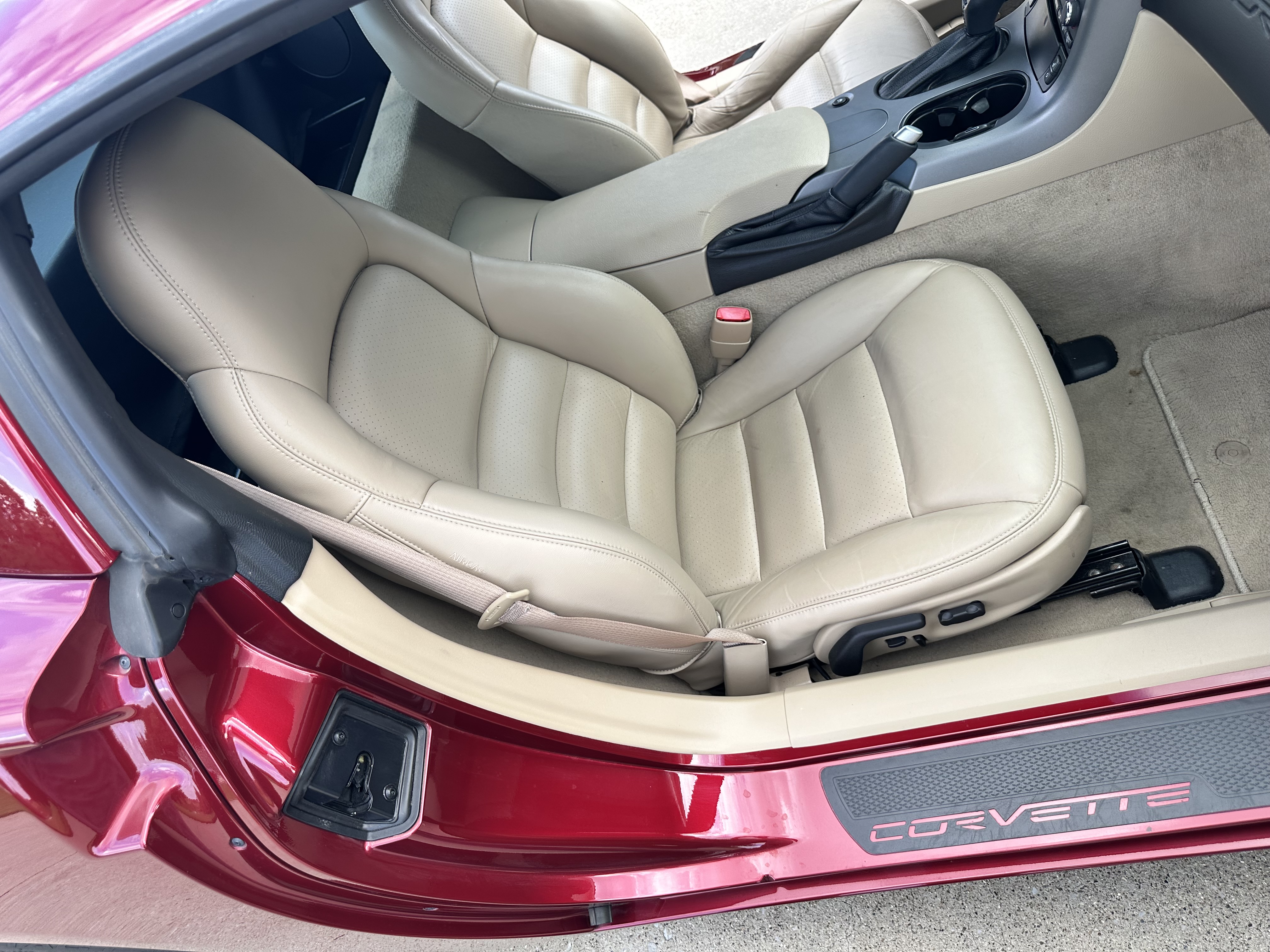 Used 2007 Chevrolet Corvette Coupe w/ Preferred Equipment Group RWD image 13