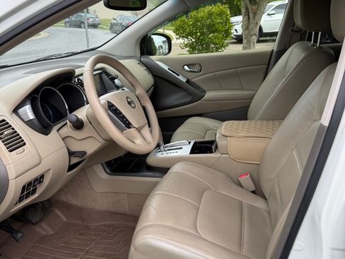 Used 2014 Nissan Murano SL w/ Navigation Package AWD/4WD image 6