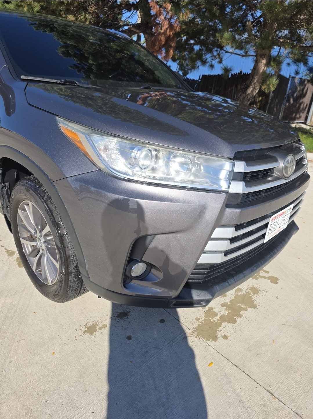 Used 2019 Toyota Highlander XLE AWD/4WD image 19