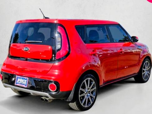 Used 2019 Kia Soul image 9