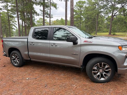 Used 2023 Chevrolet Silverado 1500 RST w/ Texas Edition Plus AWD/4WD image 5