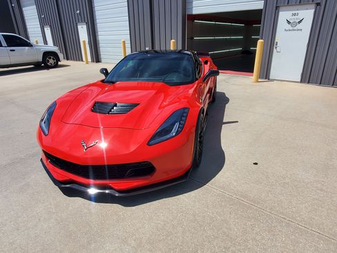 Used 2019 Chevrolet Corvette Z06 image 9