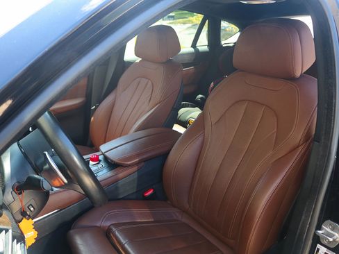 Used 2018 BMW X6 xDrive35i w/ M Sport Package AWD/4WD image 28