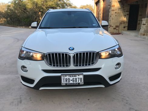 Used 2017 BMW X3 sDrive28i image 10