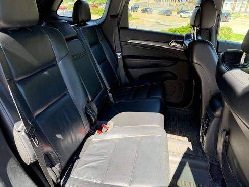 Used 2018 Jeep Grand Cherokee Limited AWD/4WD image 16