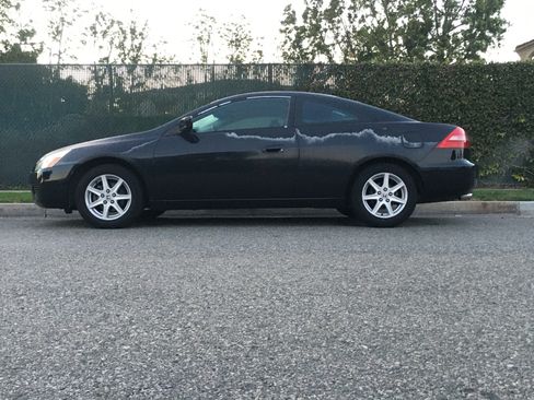 Used 2004 Honda Accord EX image 1