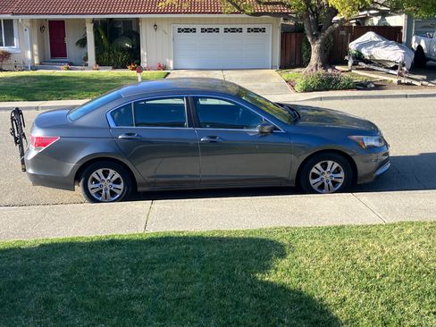 Used 2012 Honda Accord LX image 10