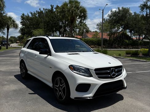 Used 2018 Mercedes-Benz GLE 43 AMG 4MATIC image 12
