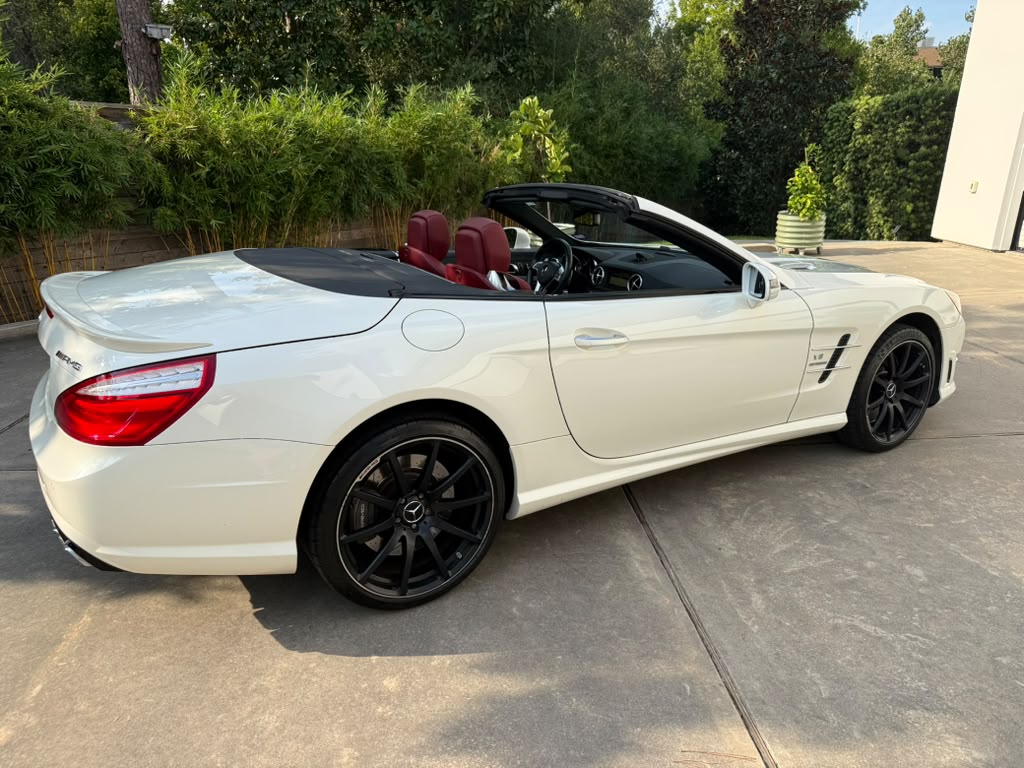 Used 2013 Mercedes-Benz SL 63 AMG image 27