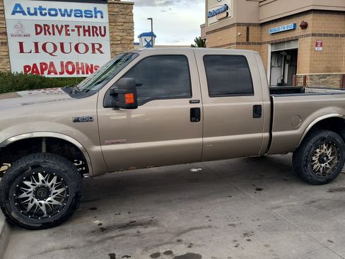 Used 2004 Ford F250 XLT image 14