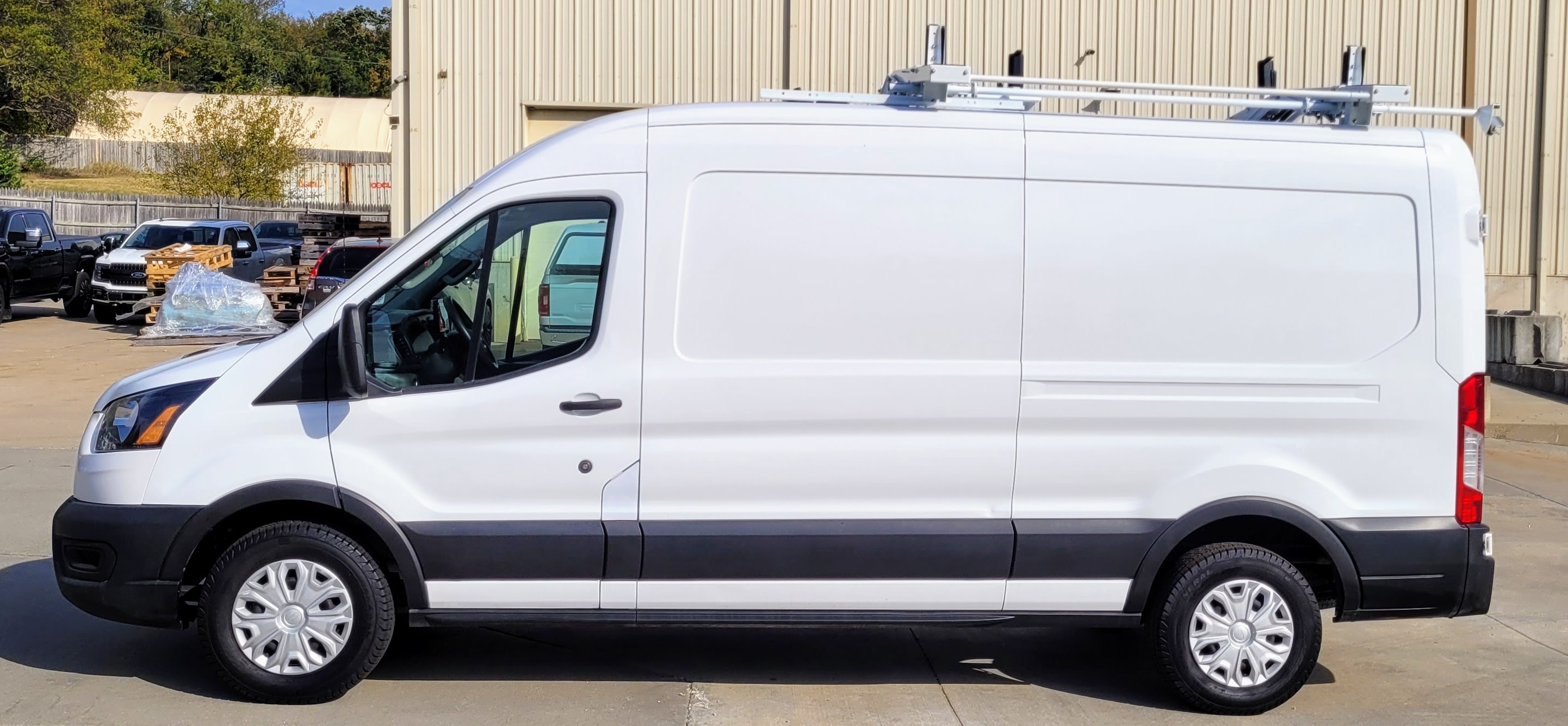 Used 2021 Ford Transit 250 Medium Roof w/ Load Area Protection Package RWD image 1