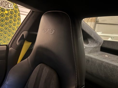 Used 2014 Porsche 911 GT3 RWD image 21