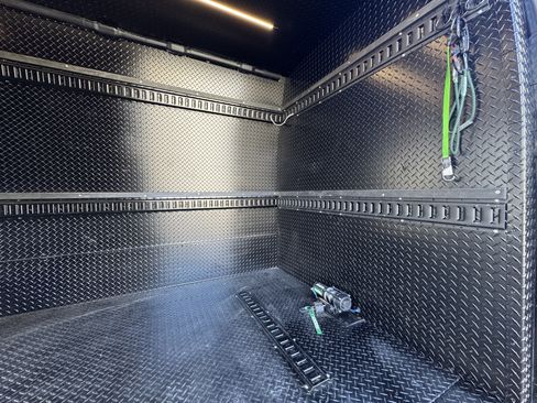 Used 2022 Mercedes-Benz Sprinter 3500 image 10