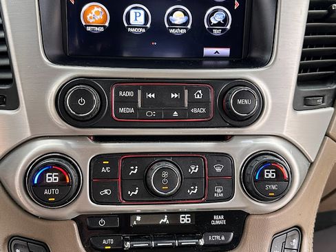 Used 2016 GMC Yukon SLT image 16