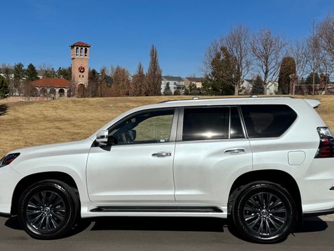 Used 2023 Lexus GX 460 Premium image 1