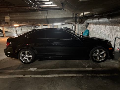 Used 2014 Mercedes-Benz C 250 Coupe image 6