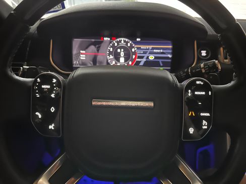 Used 2019 Land Rover Range Rover Supercharged image 10