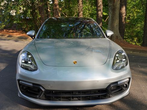 Used 2020 Porsche Panamera GTS AWD/4WD image 16