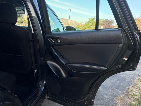 Used 2015 MAZDA CX-5 Sport AWD/4WD image 17