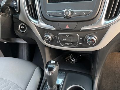 Used 2019 Chevrolet Equinox LT