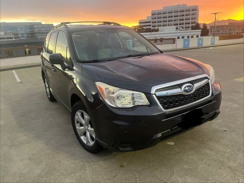 Used 2014 Subaru Forester 2.5i Premium w/ All-Weather Package image 1