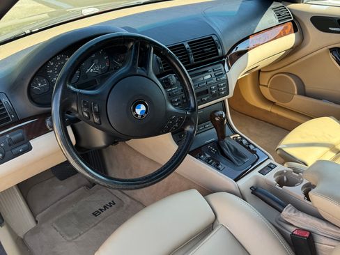 Used 2005 BMW 325Ci Convertible image 6