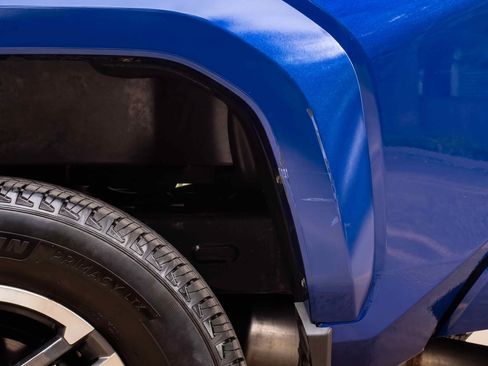 Used 2024 Toyota Tacoma TRD Sport AWD/4WD image 10