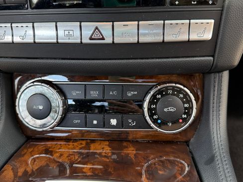 Used 2014 Mercedes-Benz CLS 550 image 12