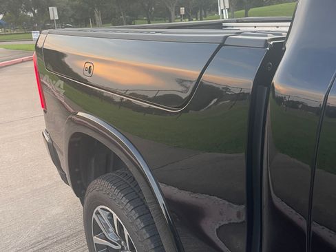 Used 2025 RAM 1500 Limited w/ Off Road Group image 23