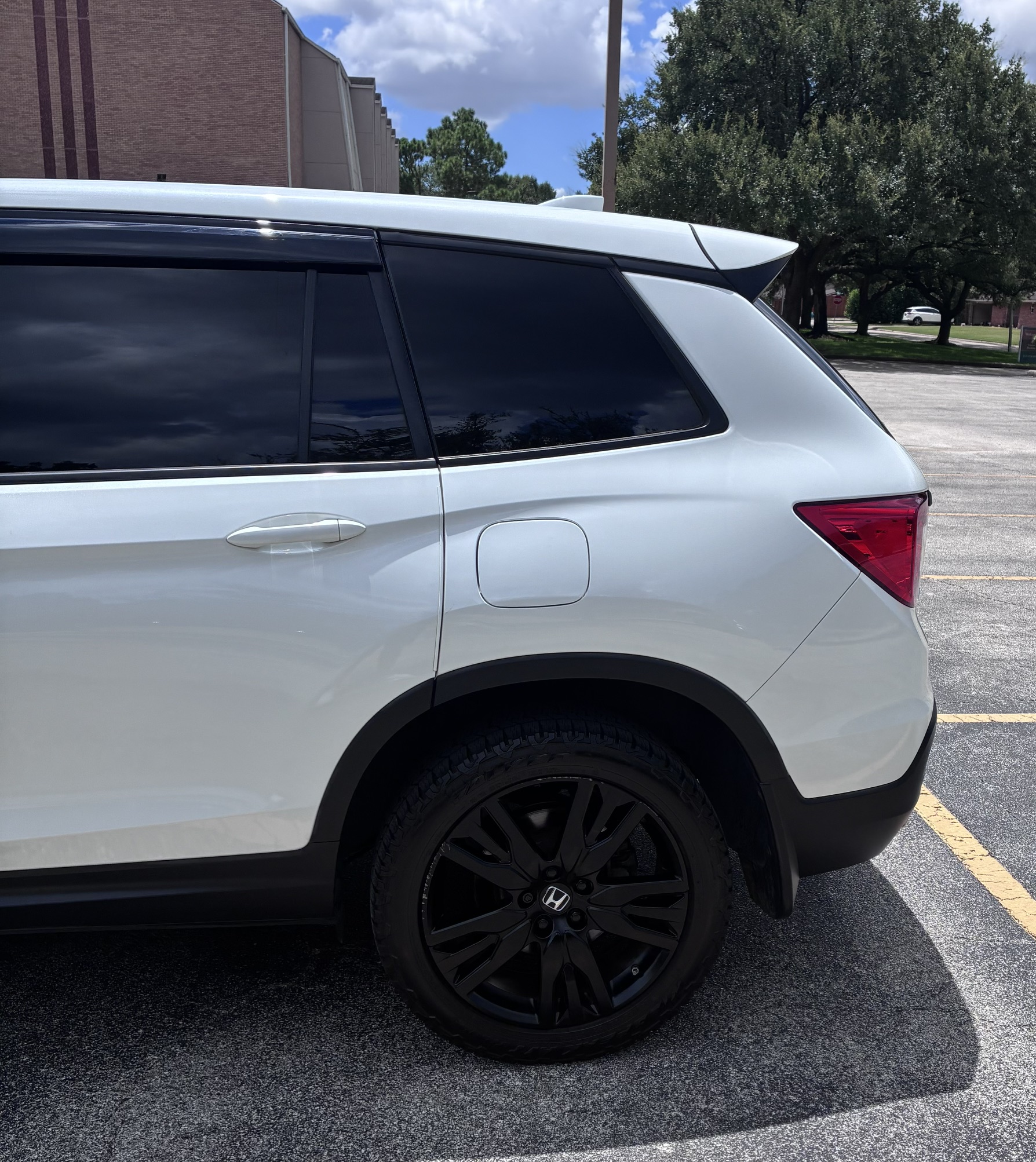 Used 2021 Honda Passport Sport image 10