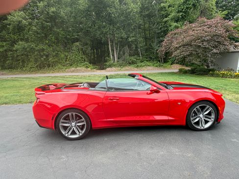 Used 2017 Chevrolet Camaro LT w/ RS Package RWD image 4